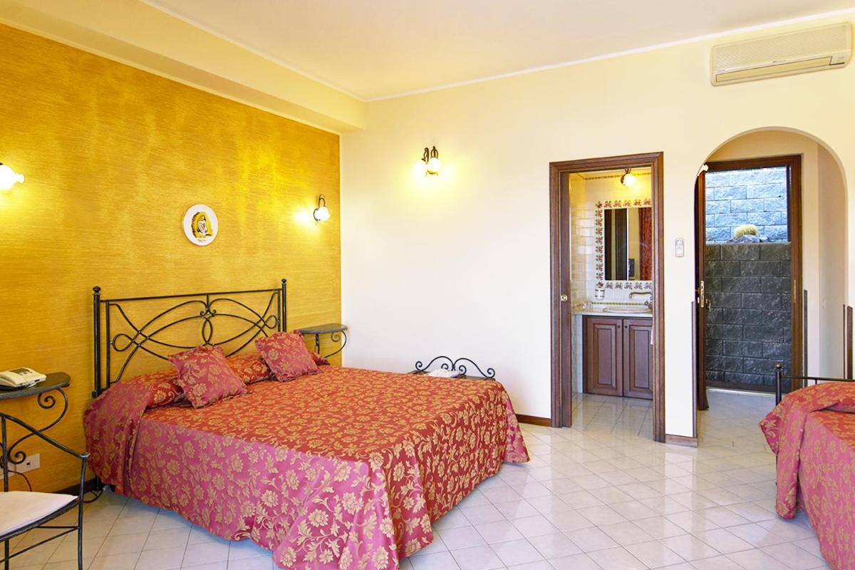 Hotel A Pinnata Lipari  Exterior foto