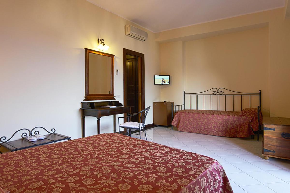 Hotel A Pinnata Lipari  Exterior foto