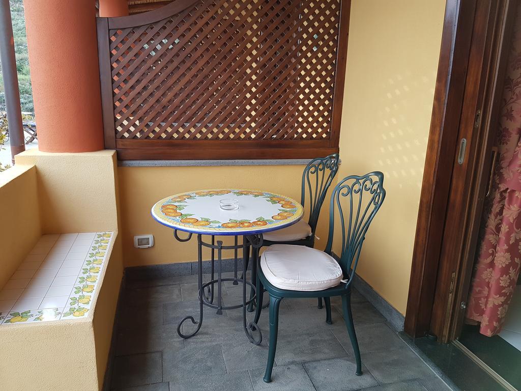 Hotel A Pinnata Lipari  Exterior foto