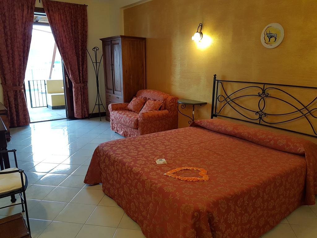 Hotel A Pinnata Lipari  Exterior foto