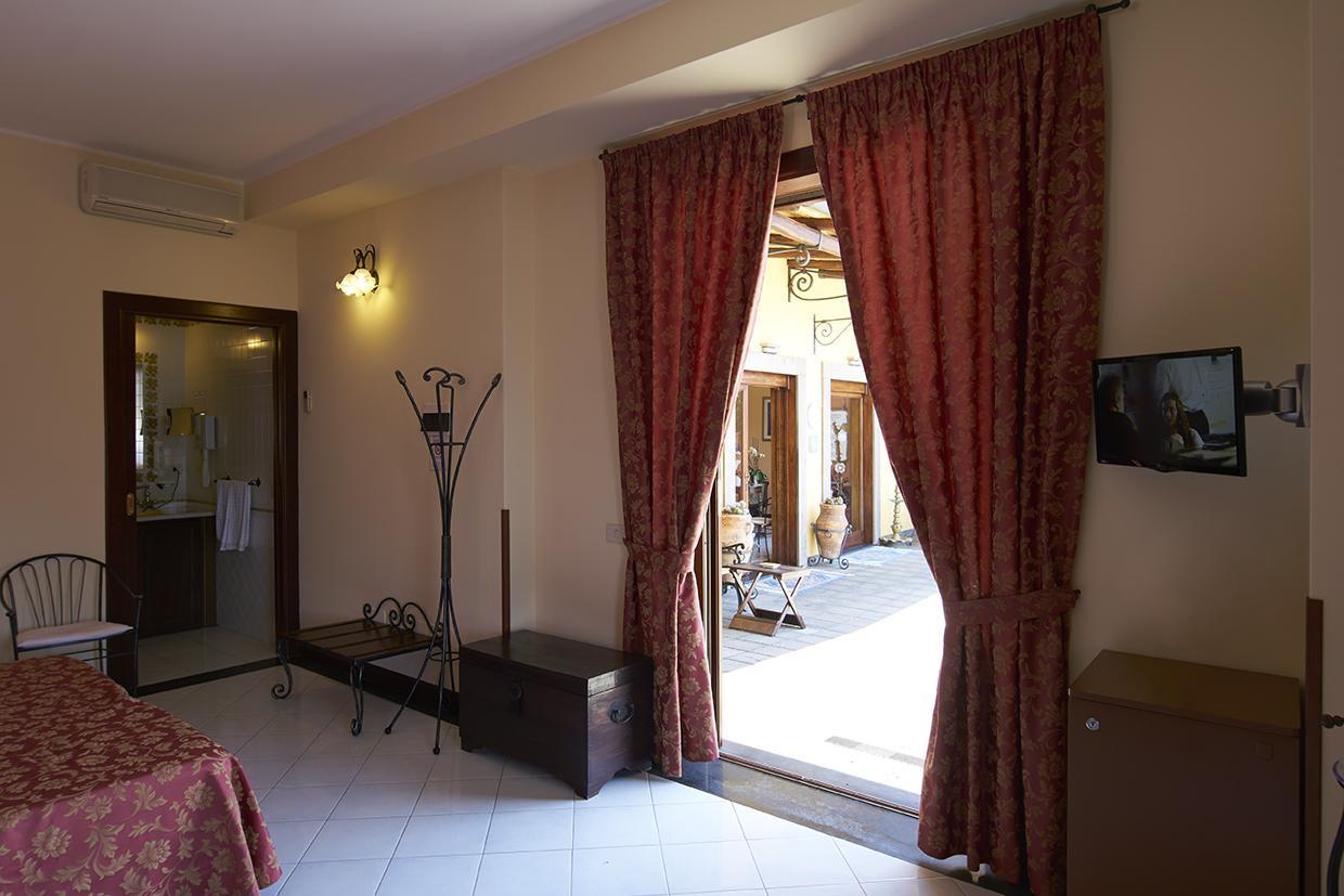 Hotel A Pinnata Lipari  Exterior foto