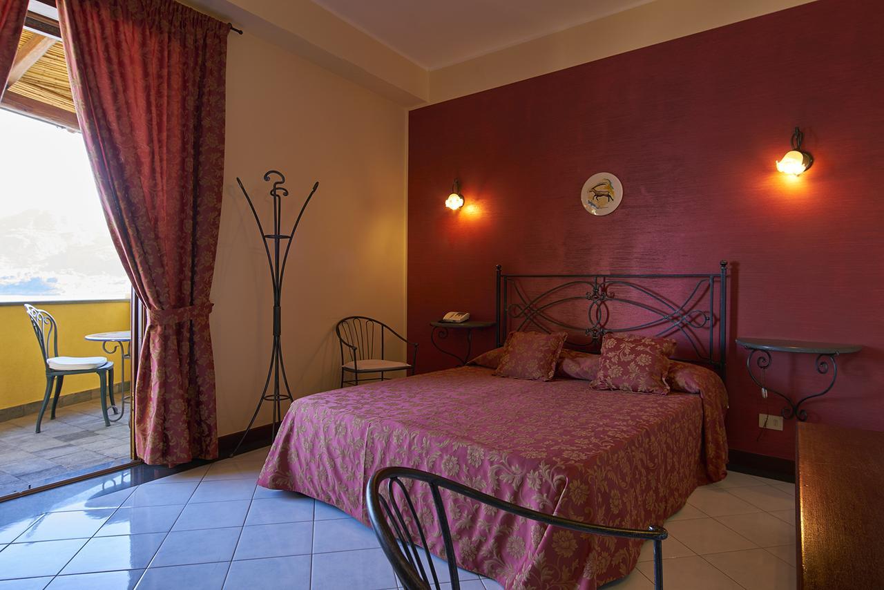 Hotel A Pinnata Lipari  Exterior foto