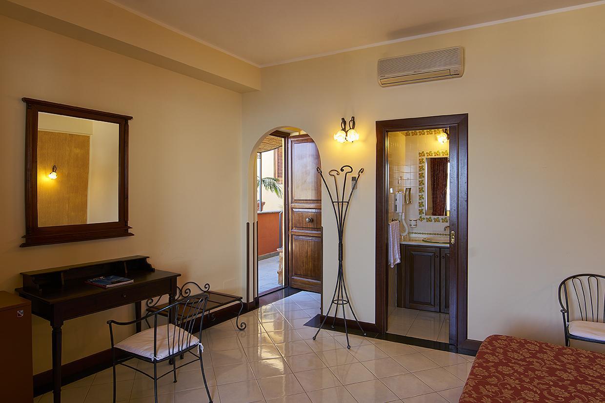 Hotel A Pinnata Lipari  Exterior foto
