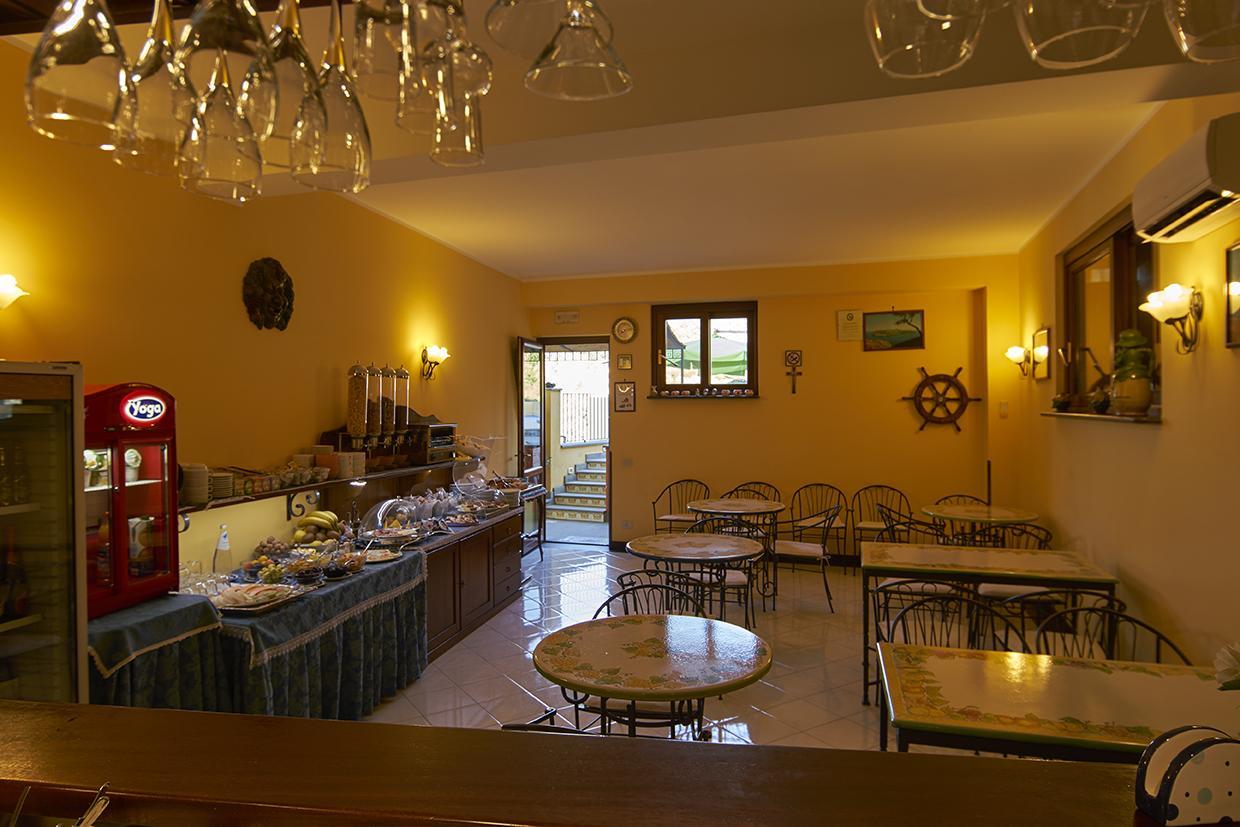 Hotel A Pinnata Lipari  Exterior foto