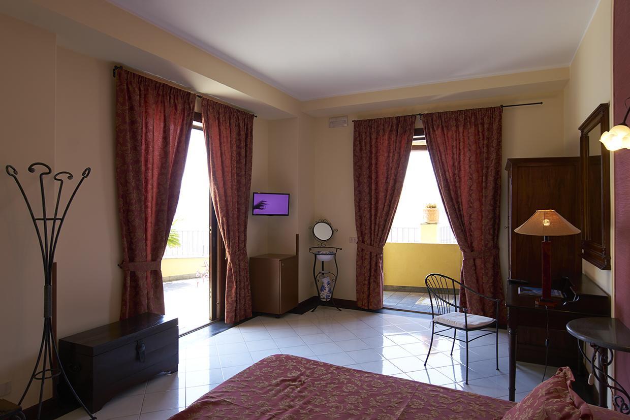 Hotel A Pinnata Lipari  Exterior foto
