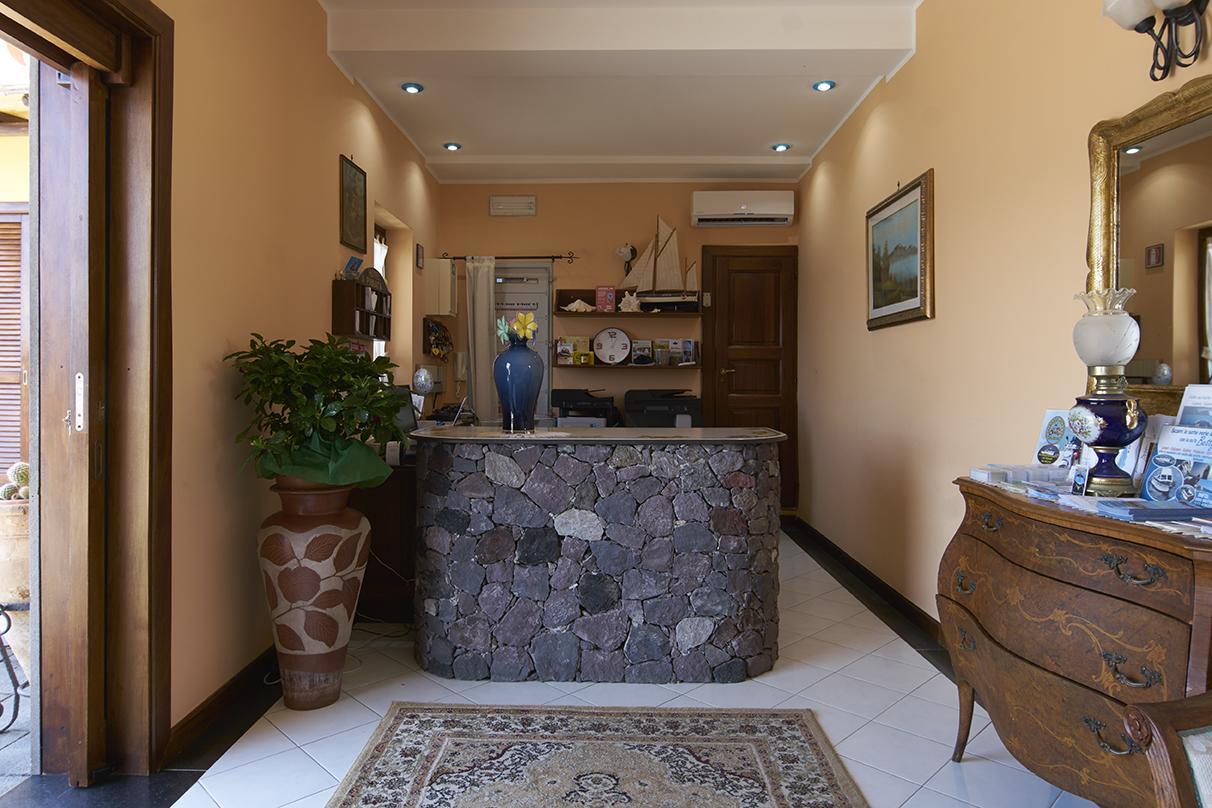 Hotel A Pinnata Lipari  Exterior foto